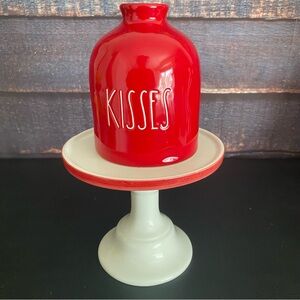 Rae Dunn Kisses Vase
